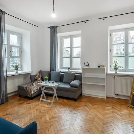 Close - Mostowa Apartament Warszawa